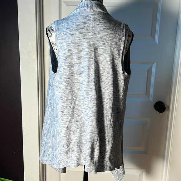 White House Black Market waterfall cardigan - Picture 4 of 5